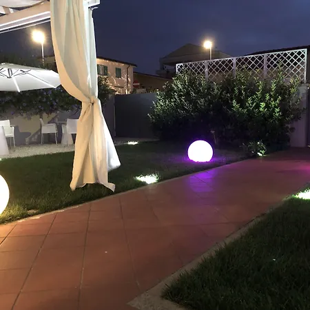 Garden Πανσιόν Όλμπια